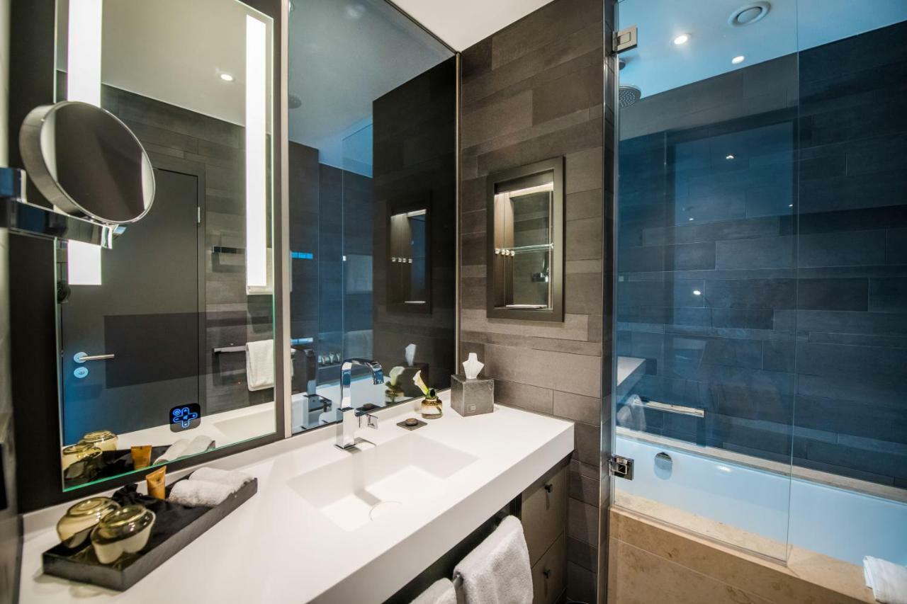 Отель Faehrhaus Koblenz Экстерьер фото Bathroom